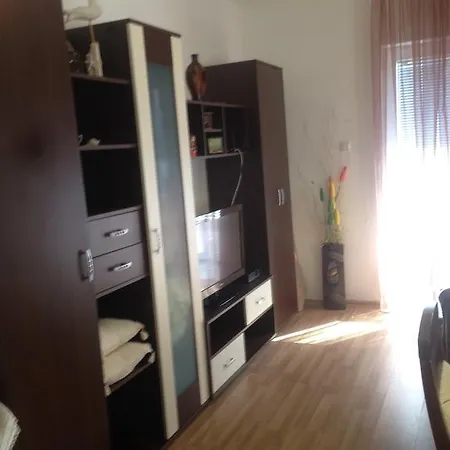 Apartament Village House